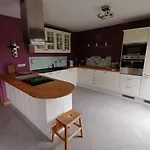 펜션 L'atelier D'arthur - Chaleureux Avec Jacuzzi.